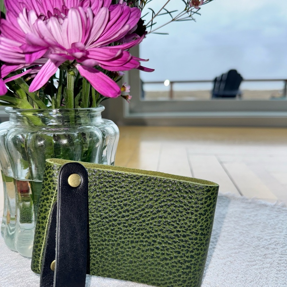 Green and Black Textured Beverage Holder